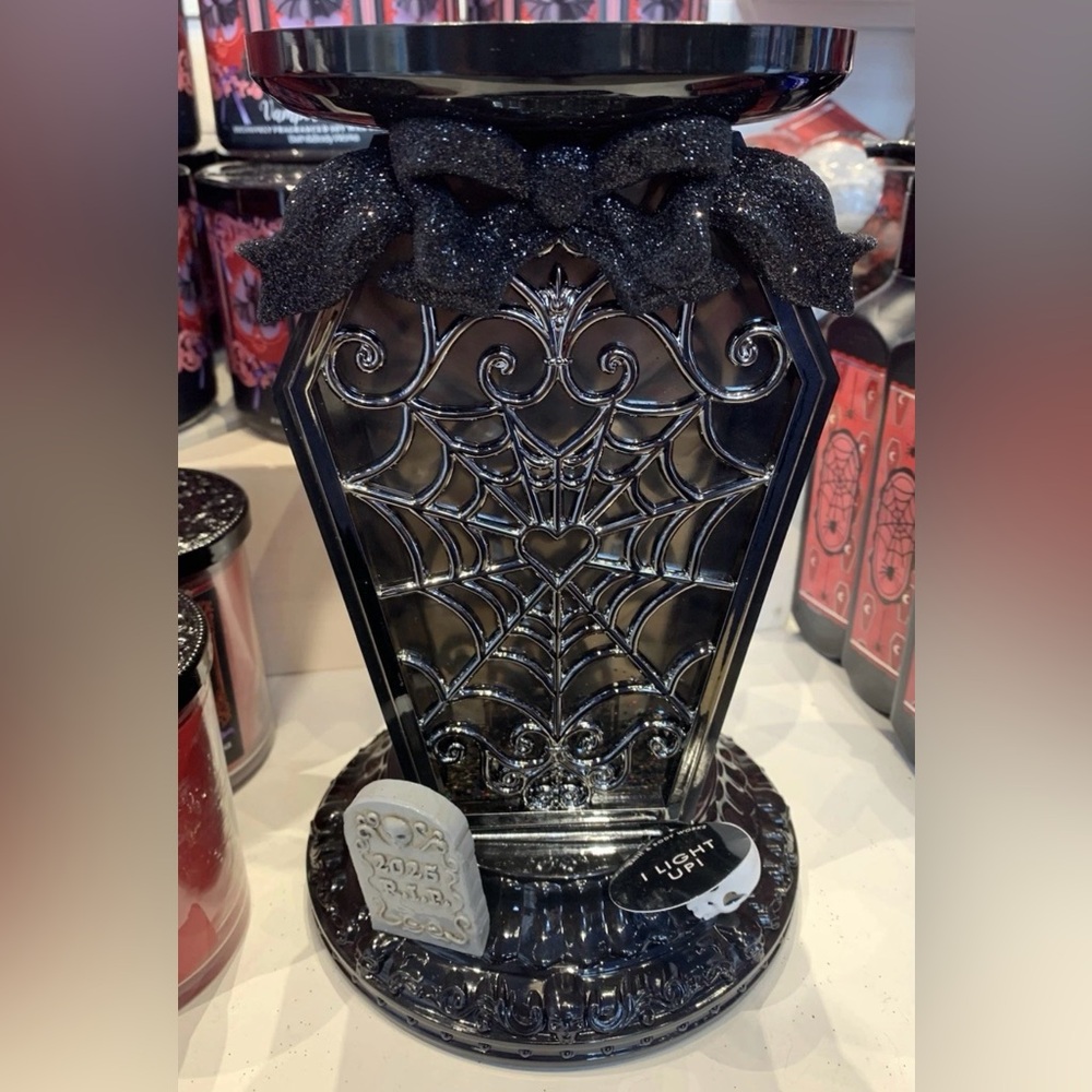 Bath and body works COFFIN BATS LIGHT UP HALLOWEEN CANDLE HOLDER - Picture 3 of 3